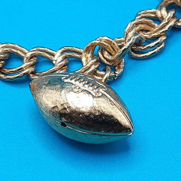 Vintage Monet Sports Theme Charm Bracelet, Football, Golf, Tennis, 7 Inches - Picture 7 of 13